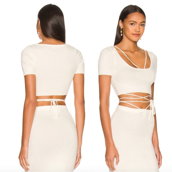 Lovers + Friends REVOLVE Baylor Scoop Neck Top in White - Picture 2 of 6